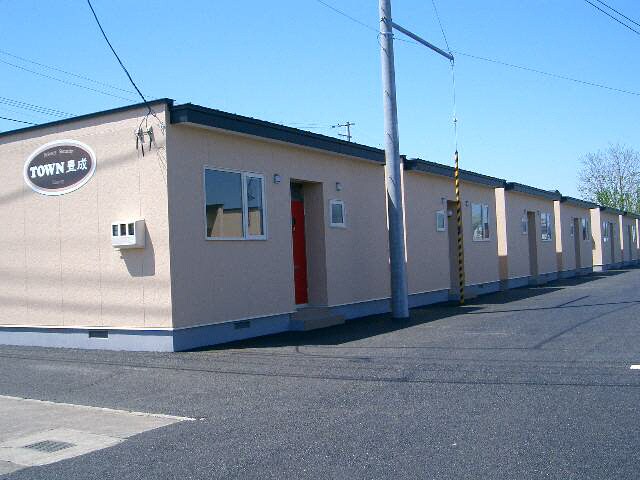 TOWN豊成の物件外観写真