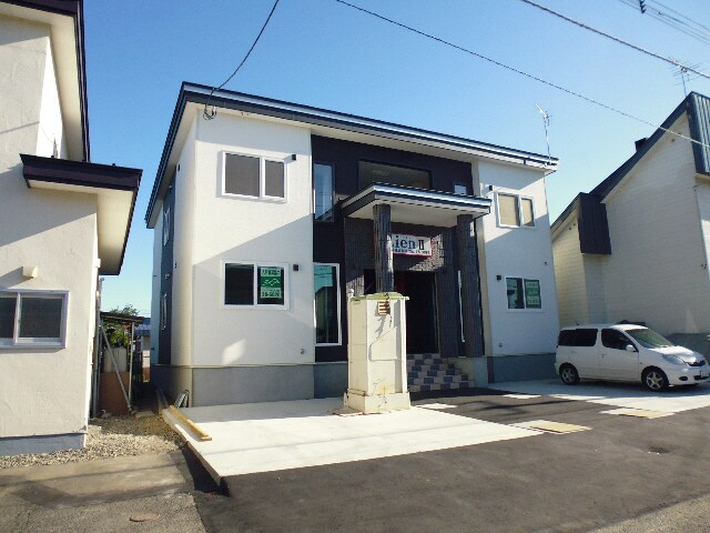 LienⅡの物件外観写真