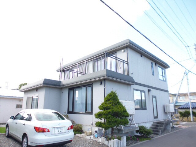 聖Sハウスの物件外観写真