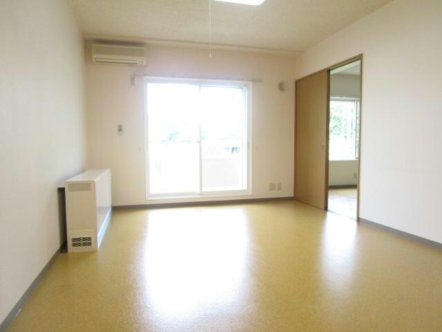 あかつきニュータウンA棟の物件内観写真