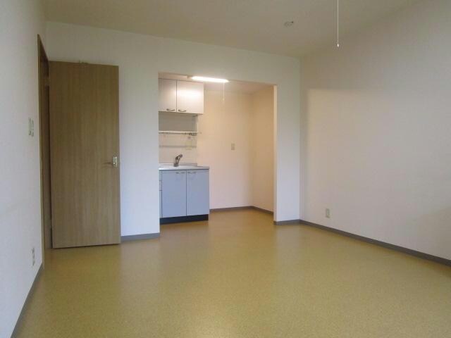 あかつきニュータウンA棟の物件内観写真