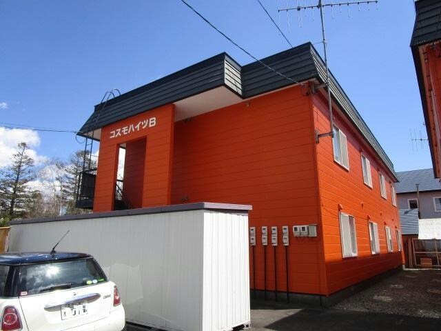 コスモハイツＢ棟の物件外観写真