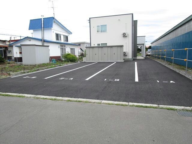 プードリエボアⅥの物件外観写真