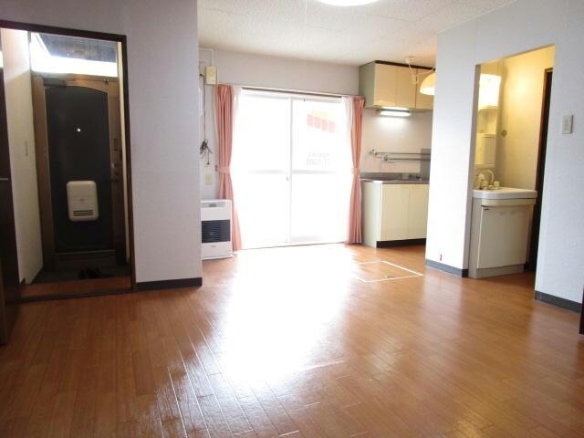 コスモハイツA棟の物件内観写真