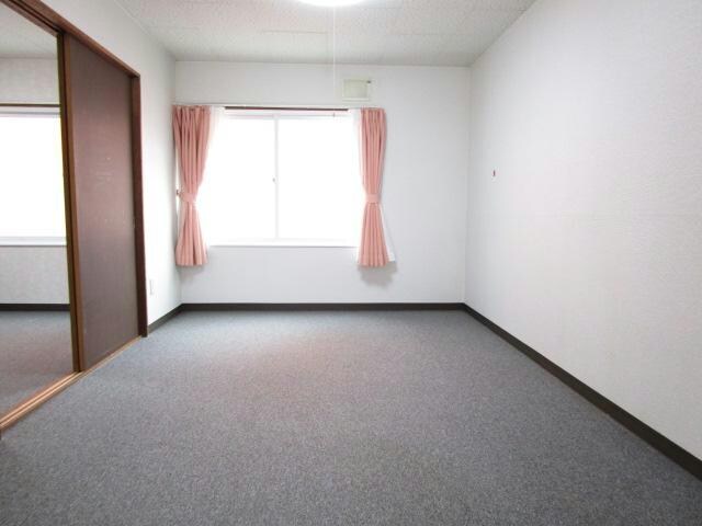 コスモハイツA棟の物件内観写真