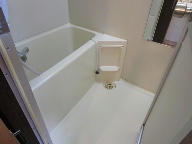 コスモハイツA棟の物件内観写真