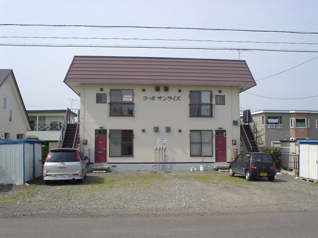 コーポサンライズの物件外観写真