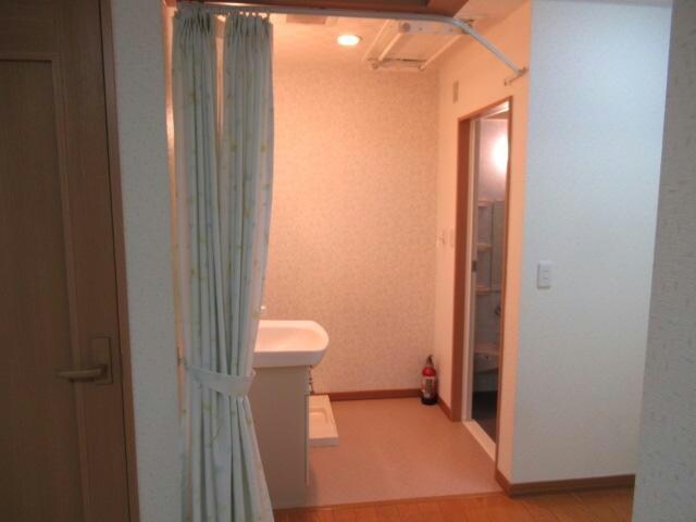 エクスプライス共栄の物件内観写真