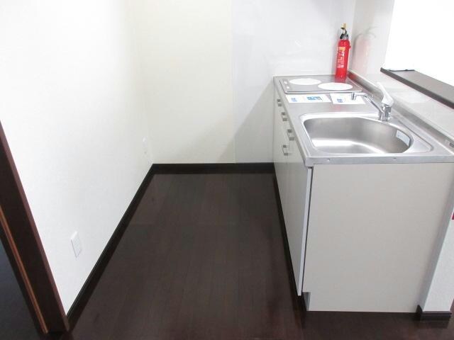 NOON EASTの物件内観写真