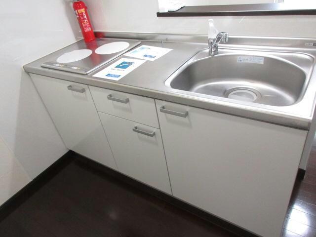 NOON EASTの物件内観写真