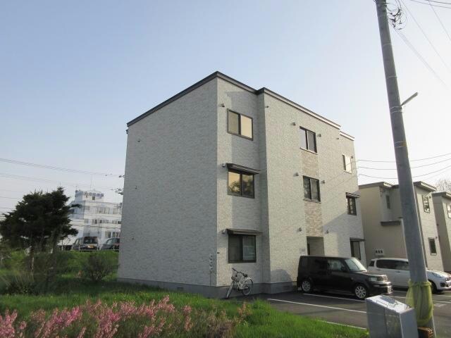 オルフェの物件外観写真