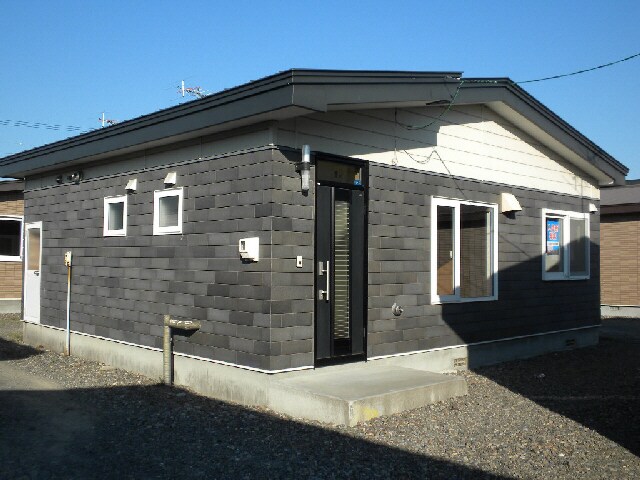 西9南39貸家の物件外観写真