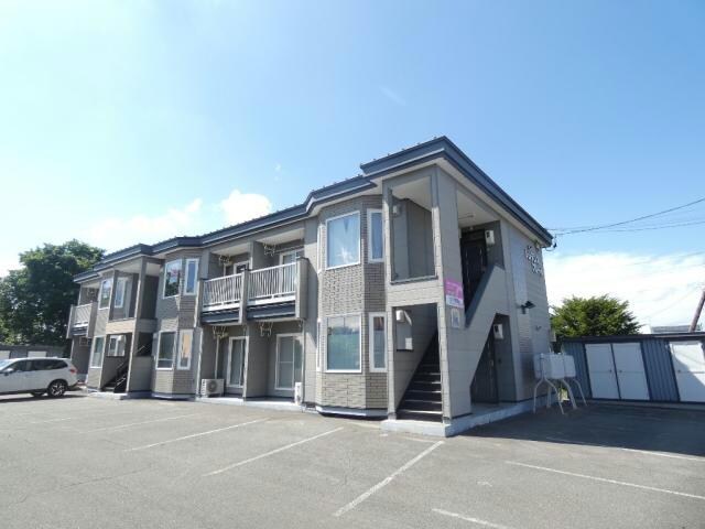 レジデンスプレールの物件外観写真