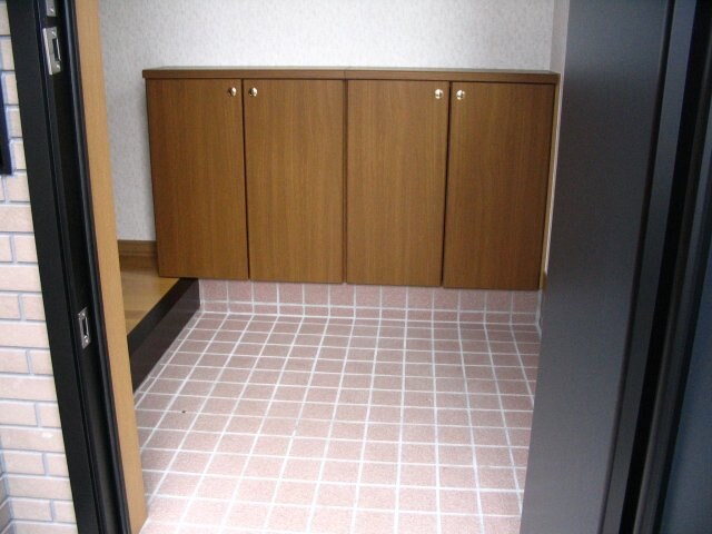 西16南5借家（18-20）2階建の物件内観写真