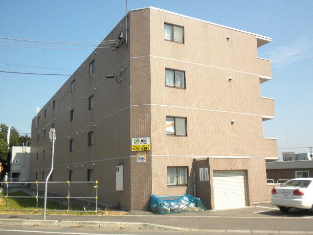 マルクエレガンス3の物件外観写真