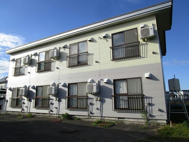 ハイツポプラの物件外観写真