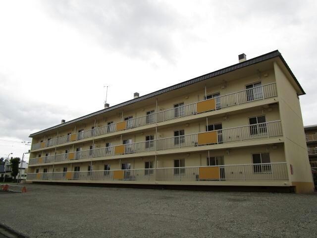 オム301の物件外観写真