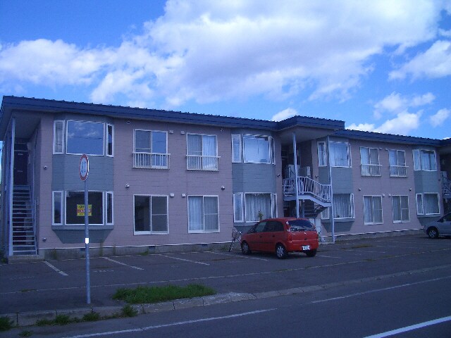 ドミール３３の物件外観写真