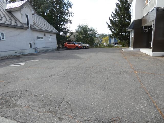 ディアーナBの物件外観写真