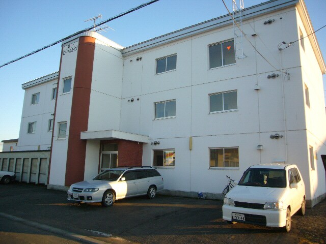 第一ロイヤルハイツの物件外観写真