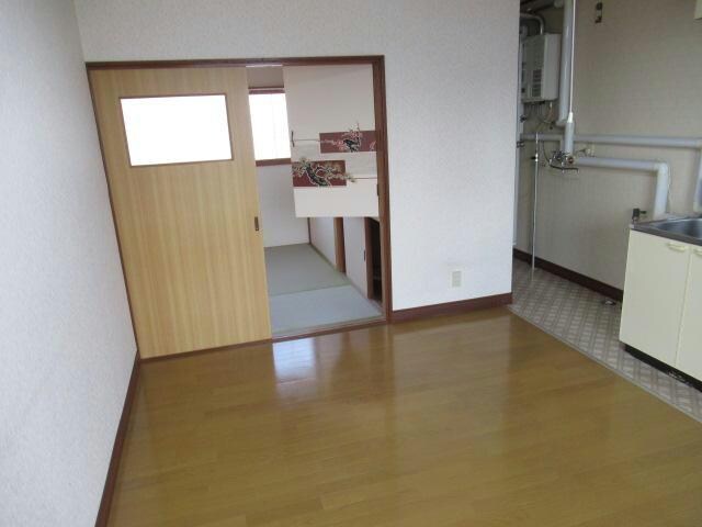 ハイツコスモスB棟の物件内観写真