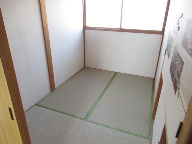 ハイツコスモスB棟の物件内観写真