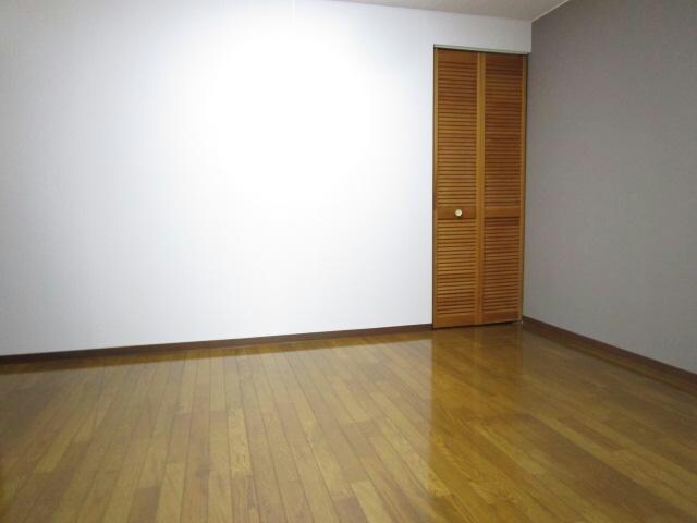 ドルシスⅡの物件内観写真