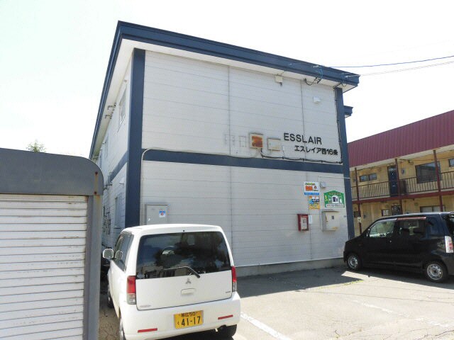 エスレイア西16条の物件外観写真