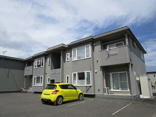 Wisteria(ウィステリア)B棟の物件外観写真