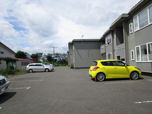 Wisteria(ウィステリア)B棟の物件外観写真