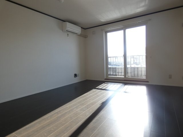 valhallaⅠの物件内観写真