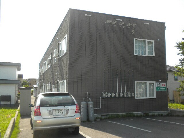 ハウスオブローズ5の物件外観写真