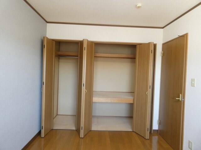 ハウスオブローズ5の物件内観写真