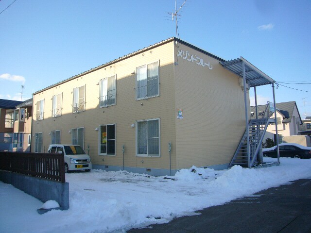 メゾンドフルーレの物件外観写真