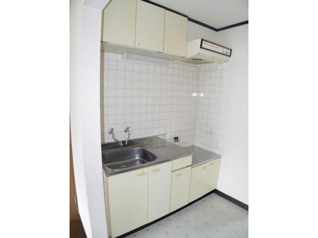 リッチハウスBの物件内観写真