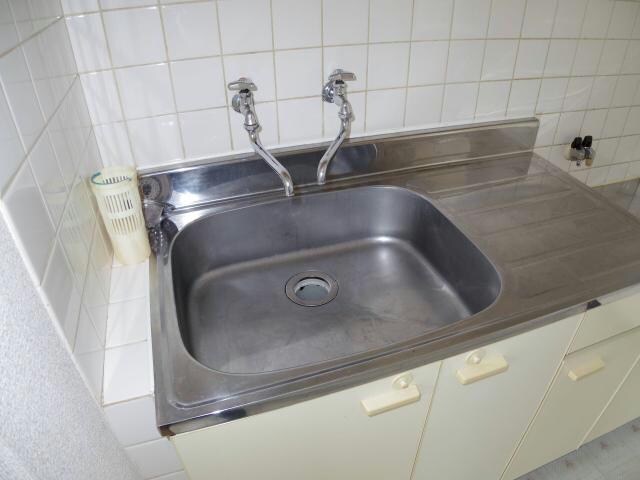 リッチハウスBの物件内観写真