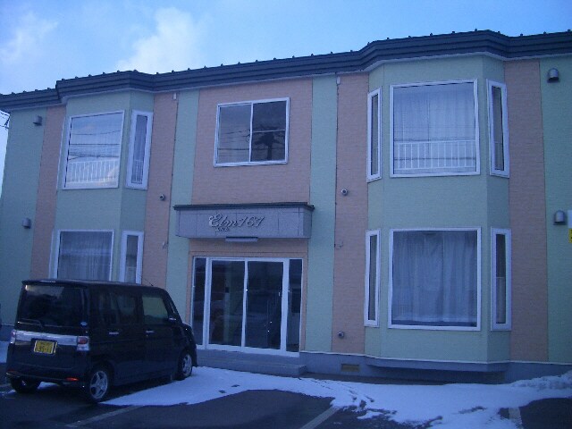 エルム161の物件外観写真