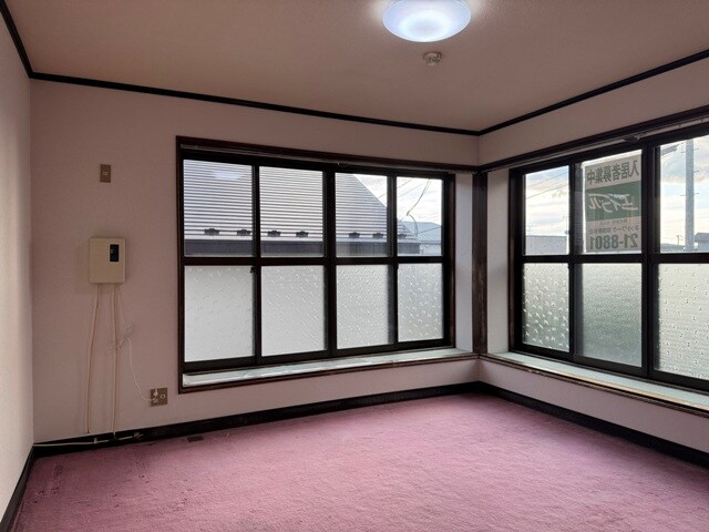 桜ヶ岡6-2-20貸家の物件内観写真