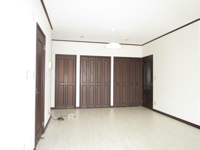 若草町12-3貸家の物件内観写真