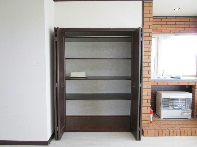 若草町12-3貸家の物件内観写真