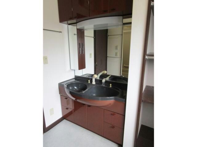 若草町12-3貸家の物件内観写真