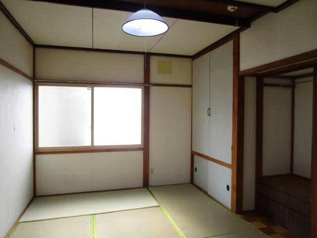 桜ヶ岡7-22-21貸家の物件内観写真