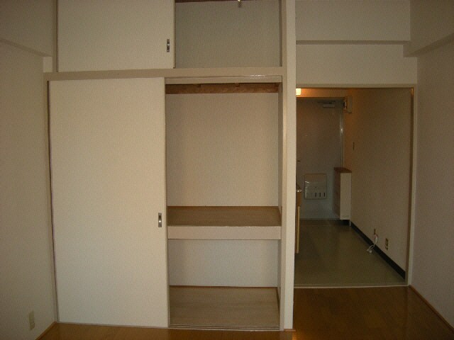 クレインマンションの物件内観写真