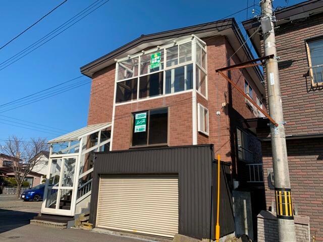 城山1-6-3貸家の物件外観写真