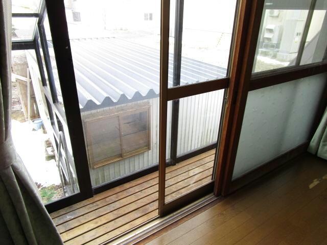 城山1-6-3貸家の物件内観写真