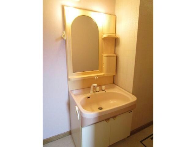 富士見3-11-33貸家2の物件内観写真