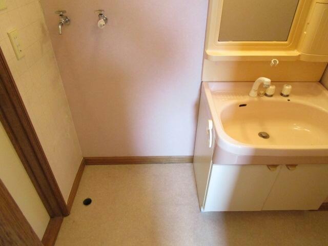 富士見3-11-33貸家2の物件内観写真