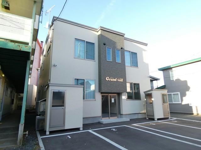グランベールの物件外観写真