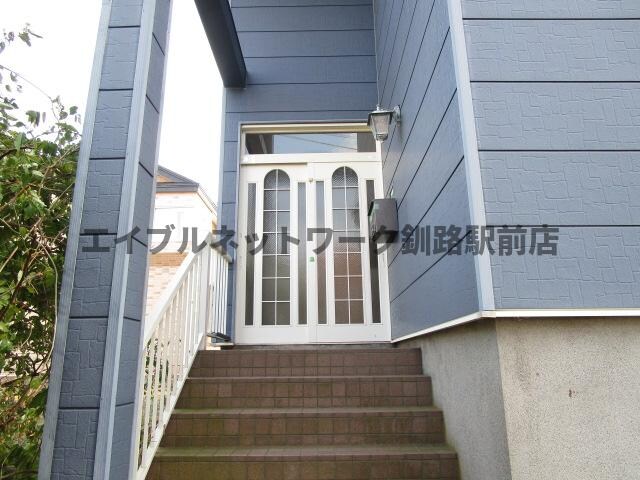 米町2丁目2世帯貸家の物件内観写真