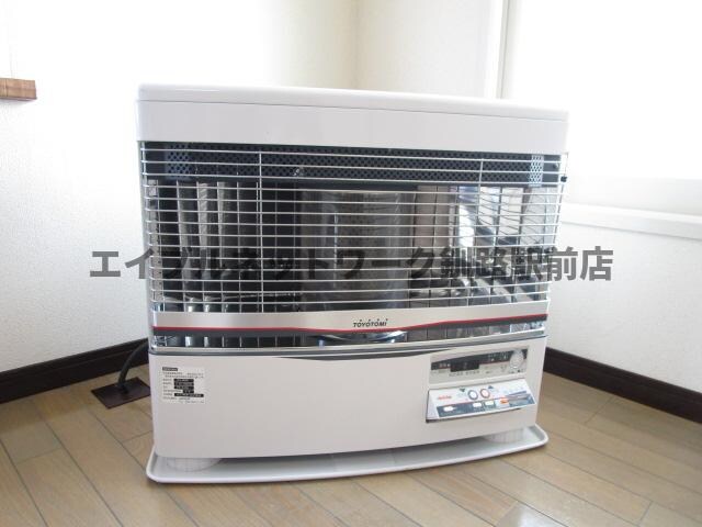 米町2丁目2世帯貸家の物件内観写真